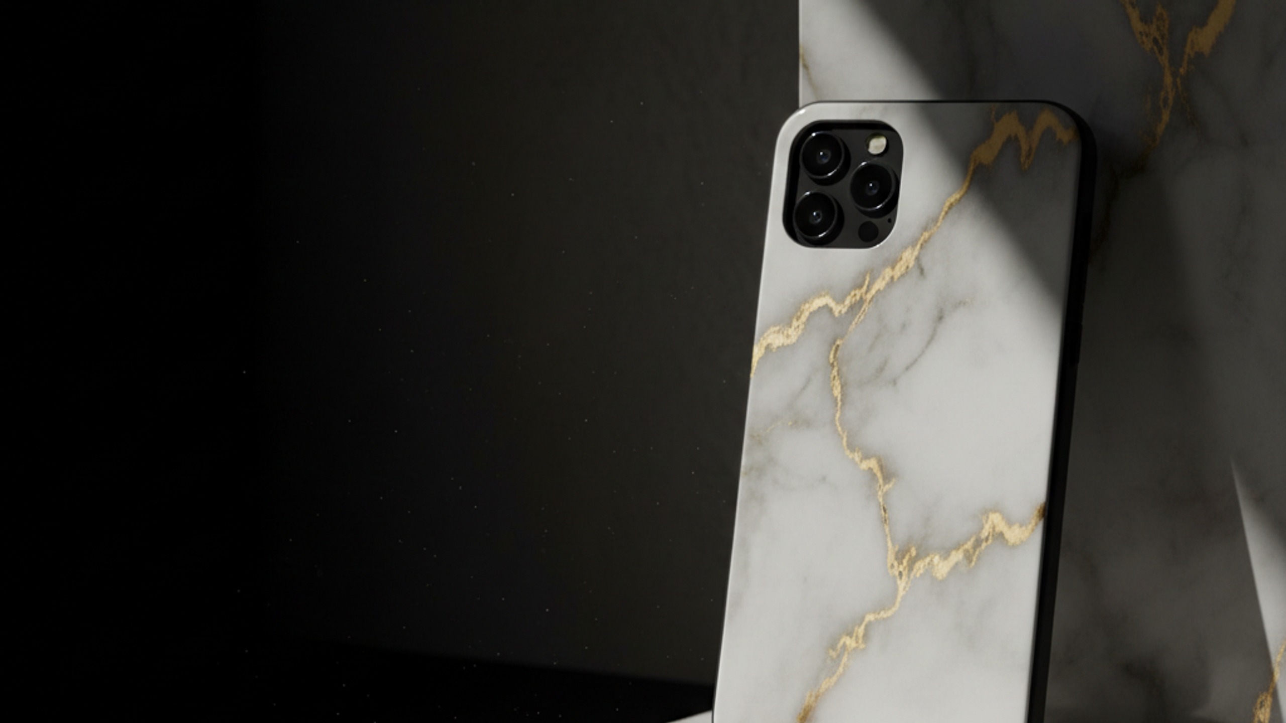 Marble Phone Cases: The Trend That Won't Die